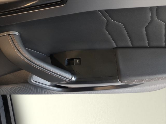 Cupra Formentor Panodach SHZ LHZ Navi LED el.Heckklapp