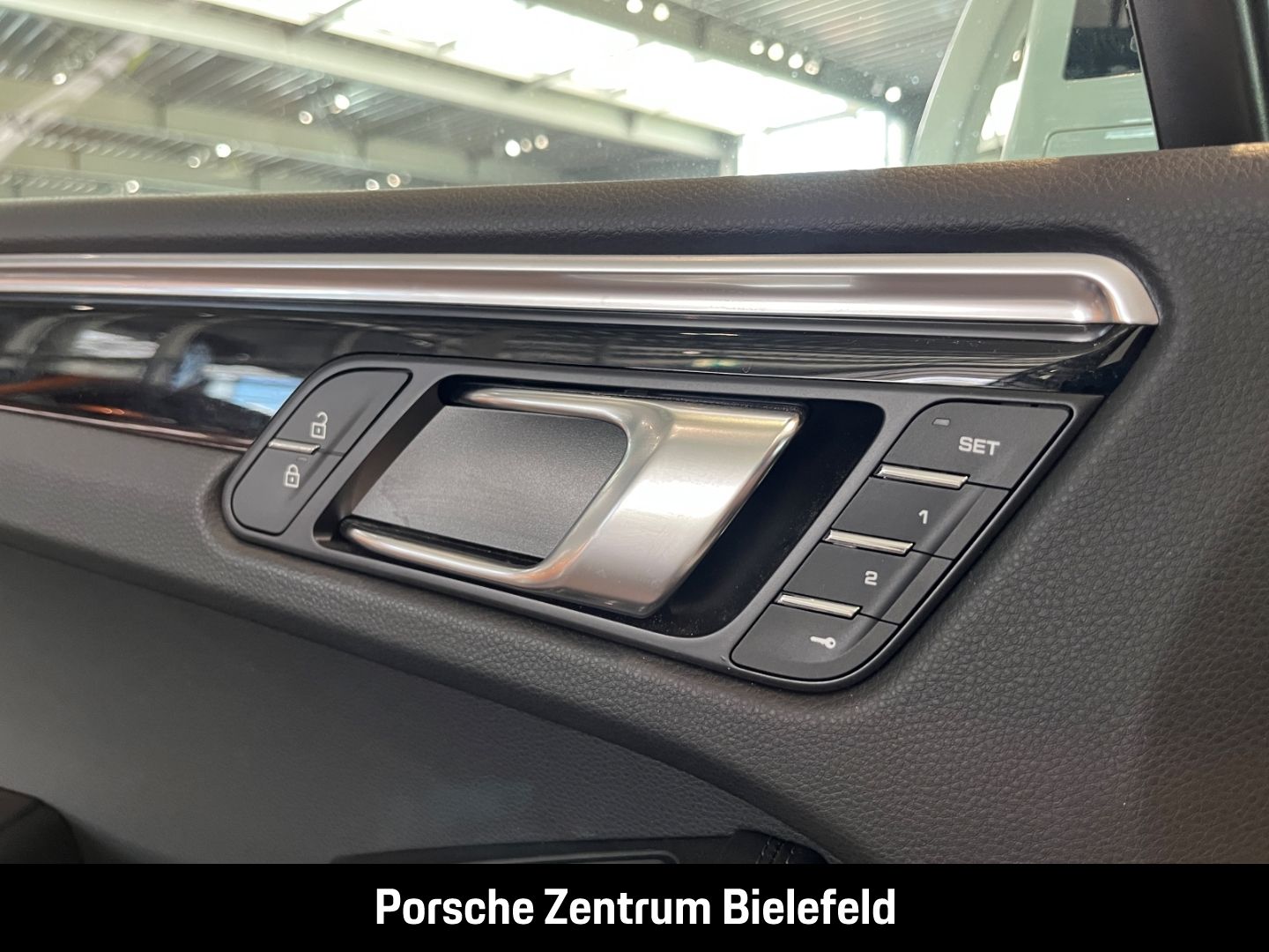 Porsche Macan S Luftfederung Panorama Rückfahrkamera LED