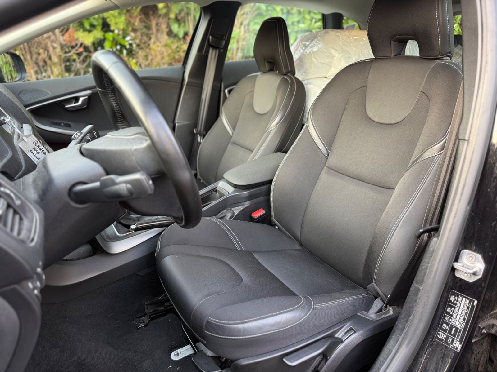 Volvo V40 Momentum 1 Vorbesitzer R.Kamera SHZ