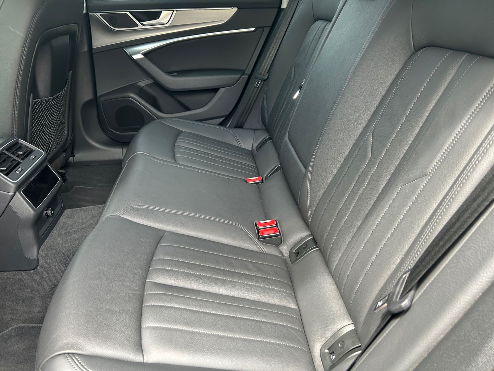 Audi A6 45 TDI quattro Avant - Samsaru's Car Outlet