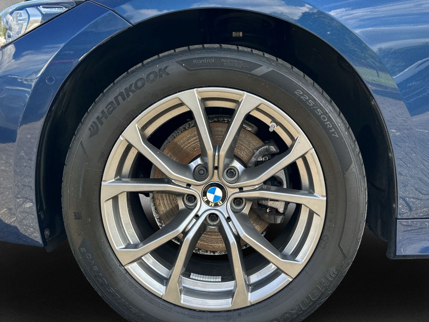 BMW 320 d xDRIVE AUTOMATIK LC PROF NAVI LED PDC HiFi