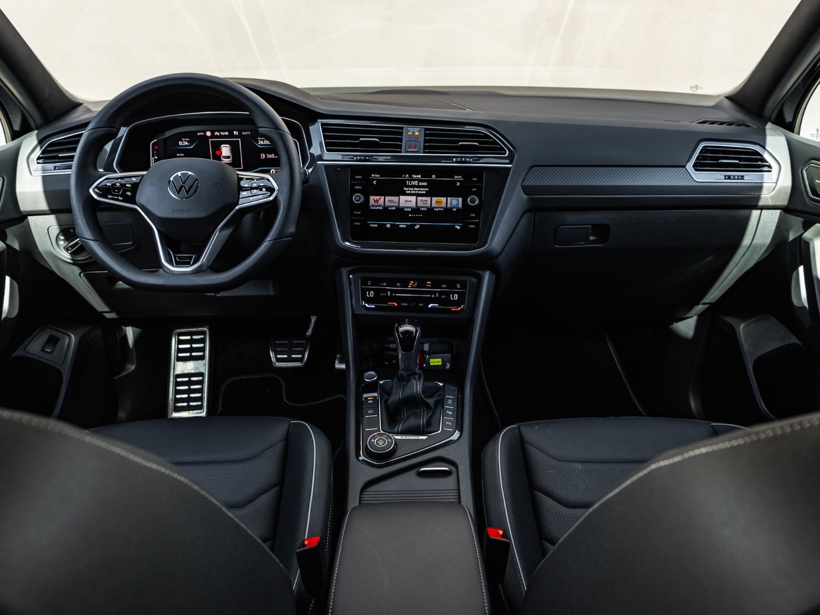 Volkswagen Tiguan Allspace R-Line 4M VOLLLL