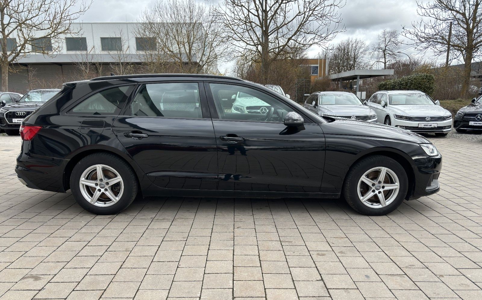 Audi A4 Avant 35 TDI S-Tronic - Samsaru's Car Outlet