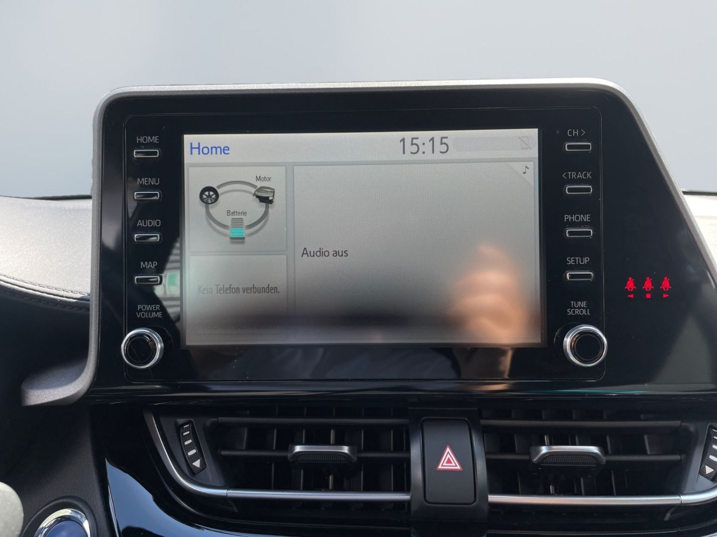 Toyota C-HR 1.8 Hybrid Flow - Samsaru's Car Outlet