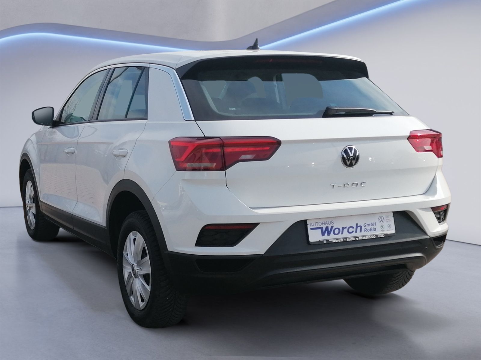 Volkswagen T-Roc 1.0 TSI - Samsaru's Car Outlet