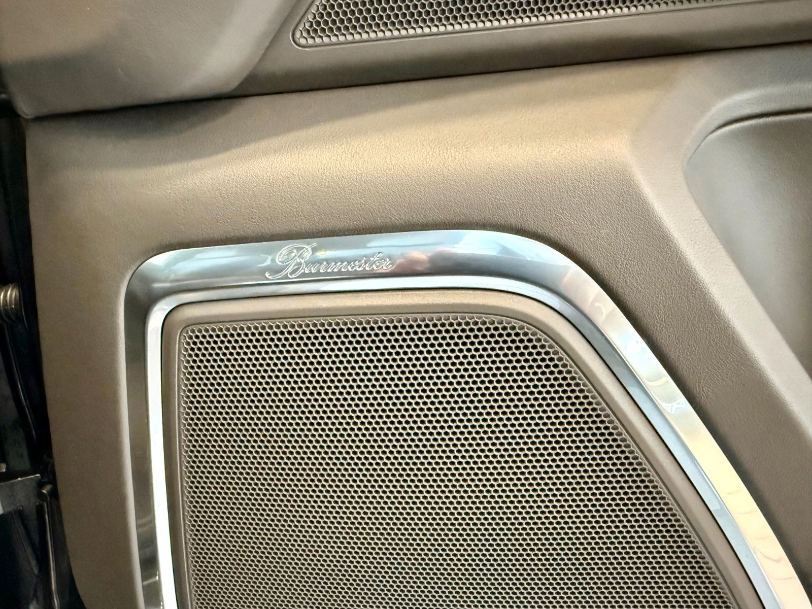 Porsche Macan GTS Luftfederung/AHK/ACC/Burmester/360
