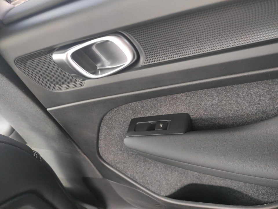 Volvo XC 40 PHEV 163CP