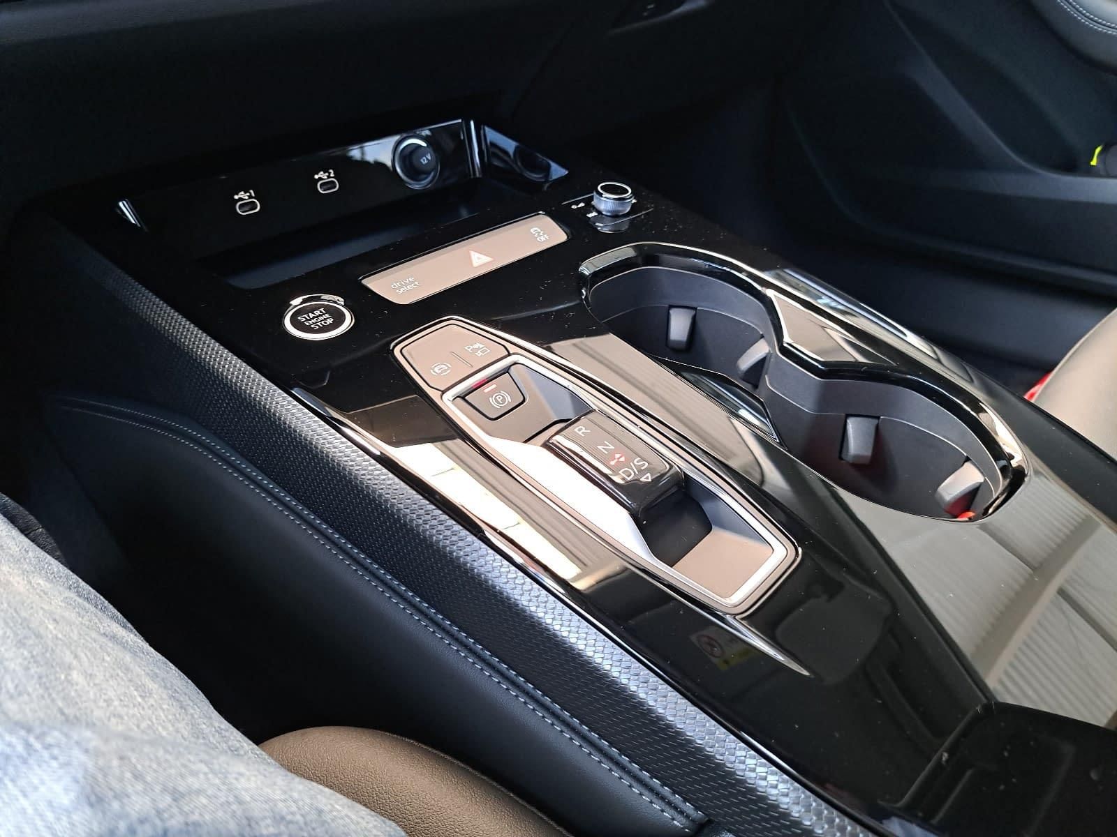 Audi A5 2.0 TDI S-TRONIC AVANT S-LINE NAVI LED