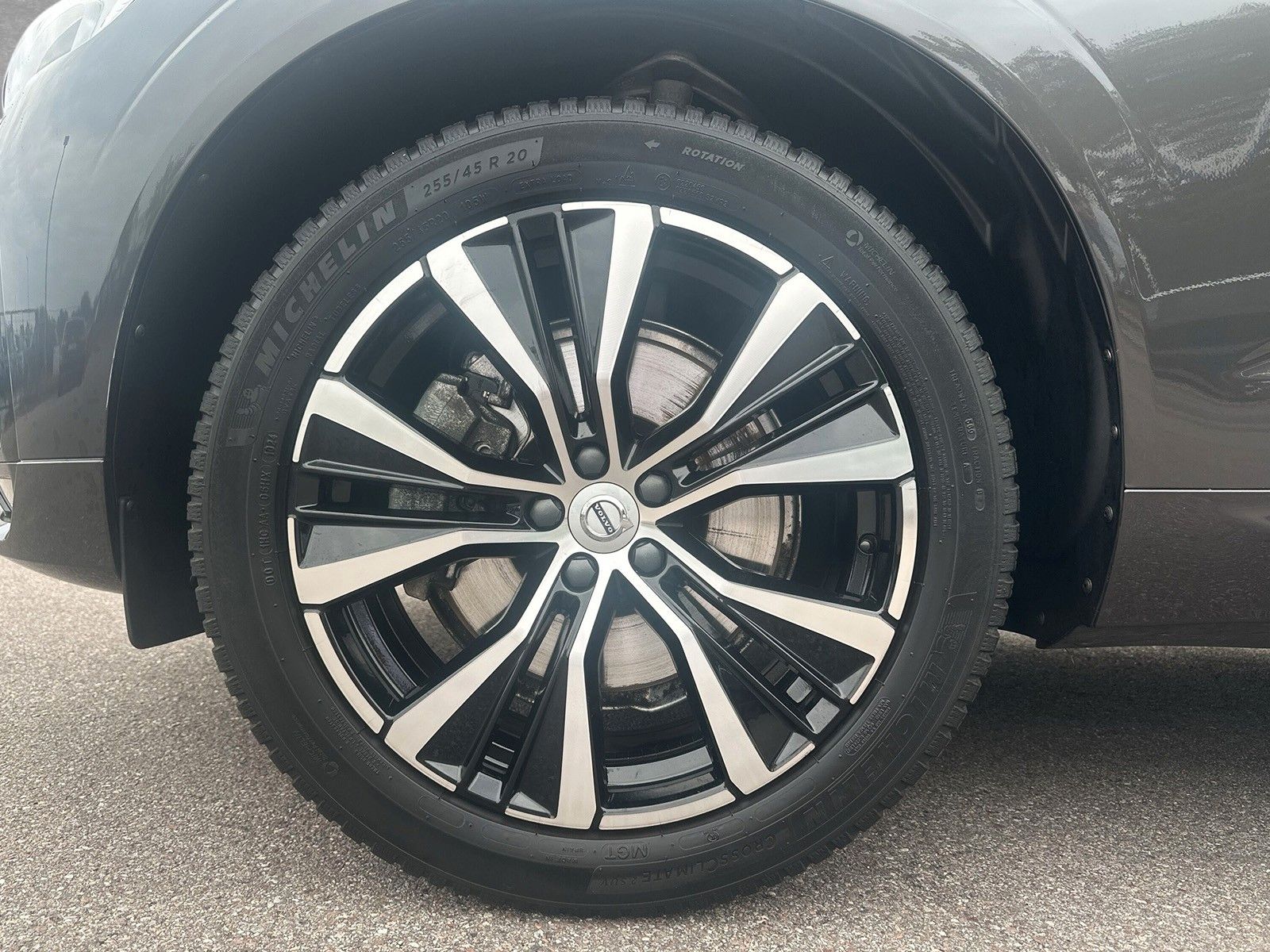 Volvo XC60 B4 Mild-Hybrid Plus Dark ACC BLIS LED