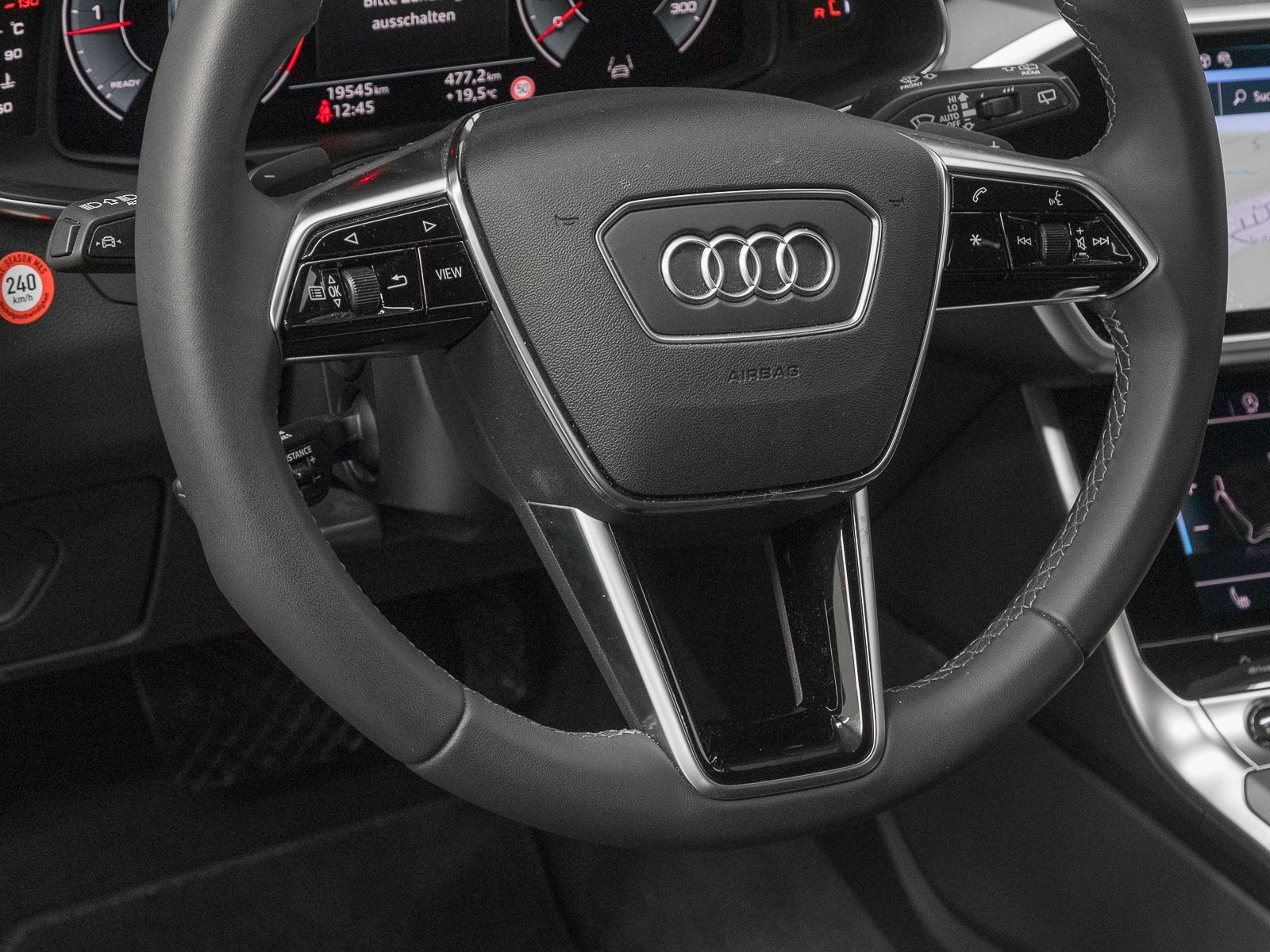 Audi A6 Avant 45 TDI Q S LINE - Samsaru's Car Outlet