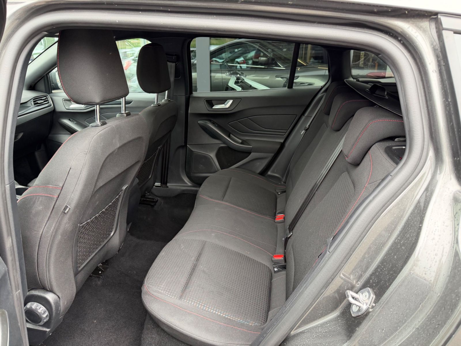 Ford Focus Turnier 1.5TDCI ST-Line AUTOMATIK*ACC*NAVI