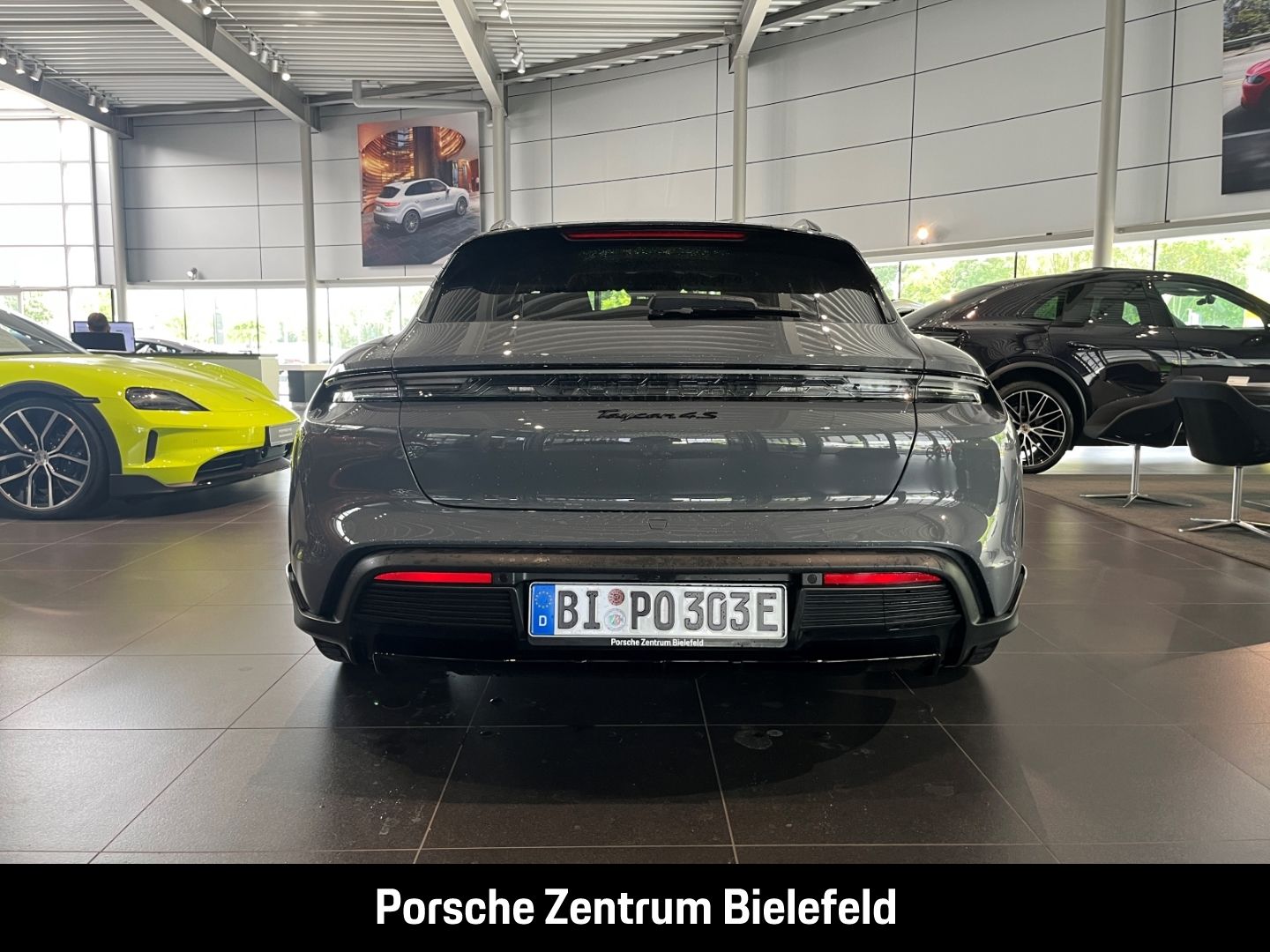 Porsche Taycan 4S Cross Turismo Panorama Luftfederung