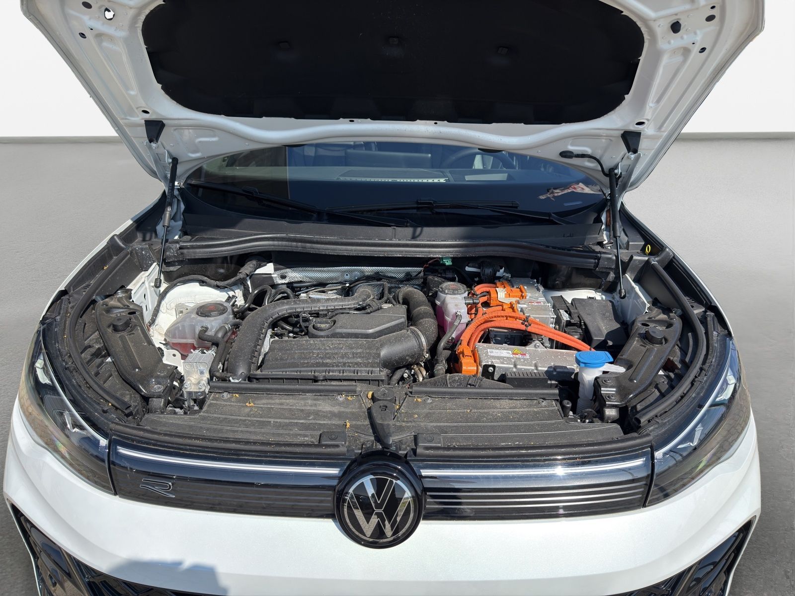 Volkswagen Tiguan 1.5 e-Hybrid DSG R-LINE*BLACK-STYLE*IQ.LI