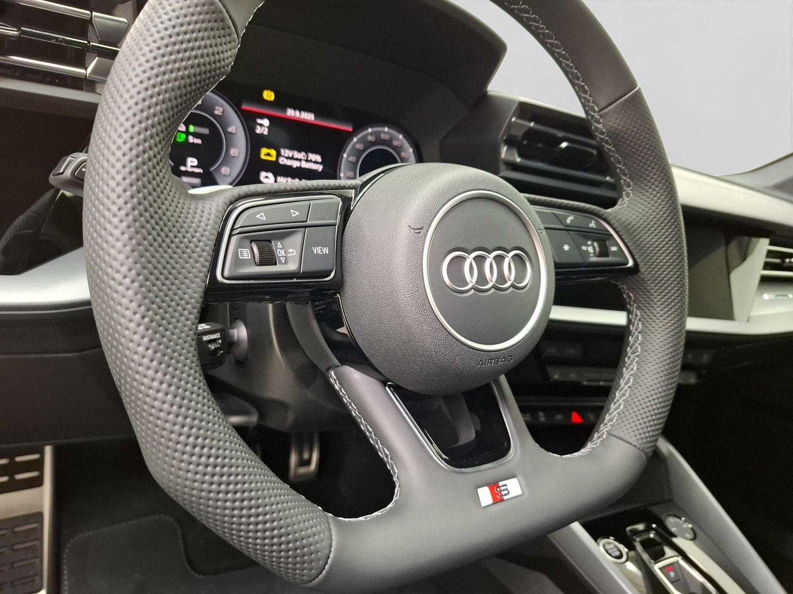 Audi A3 Sportback TFSIe S LINE MATRIX NAVI+ SONOS PAN