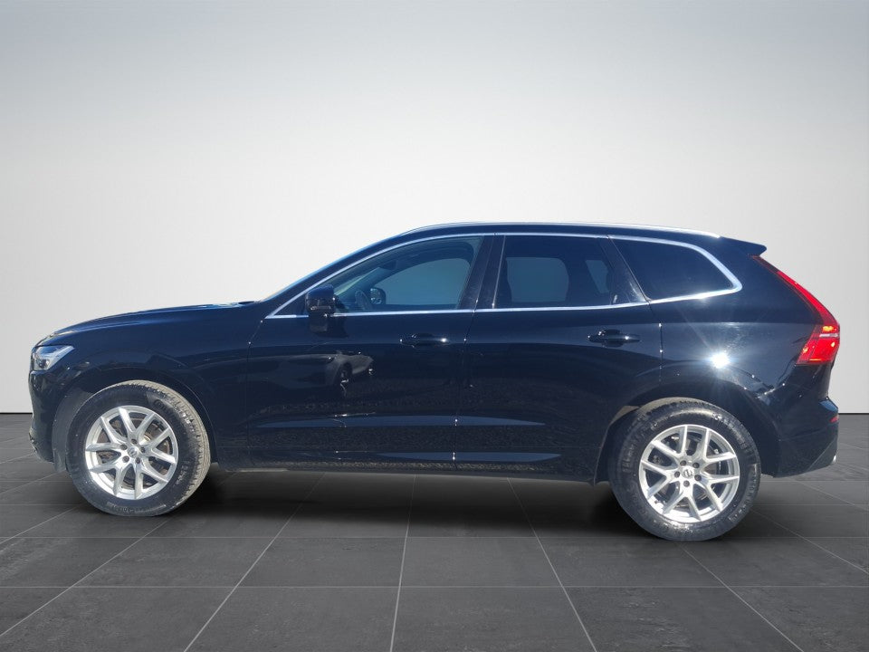 VOLVO XC 60 D5 AWD Momentum