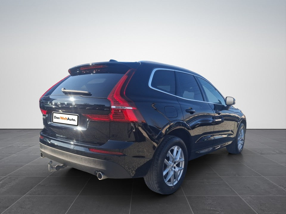 VOLVO XC 60 D5 AWD Momentum