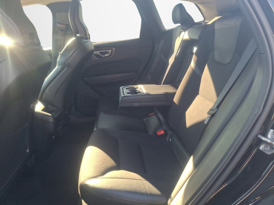 VOLVO XC 60 D5 AWD Momentum