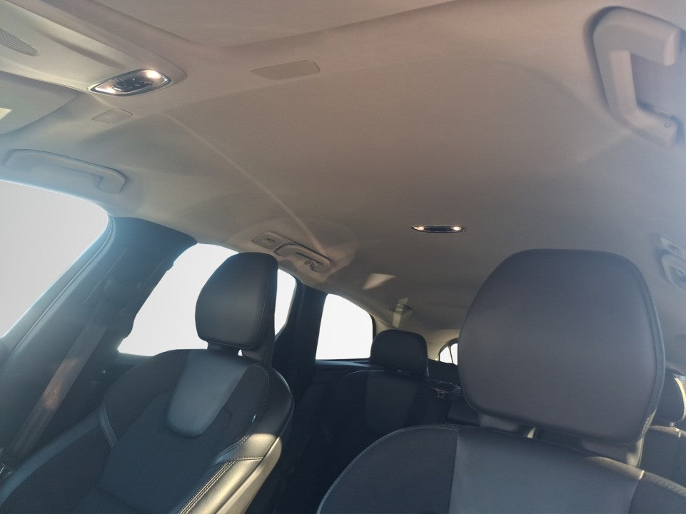 VOLVO XC 60 D5 AWD Momentum