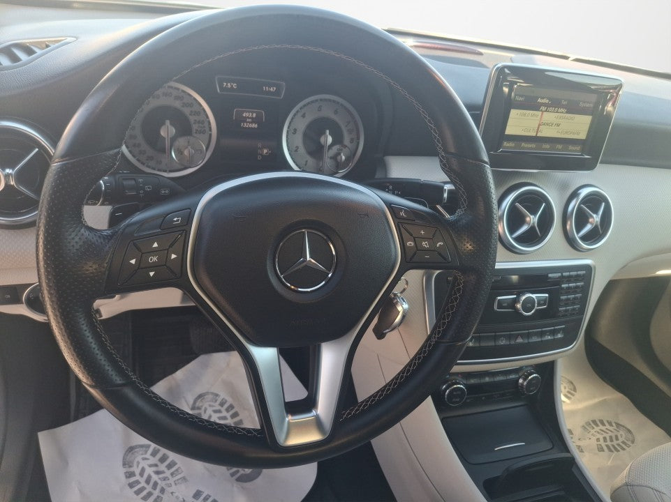 Mercedes-Benz A