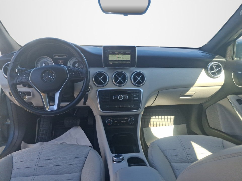 Mercedes-Benz A