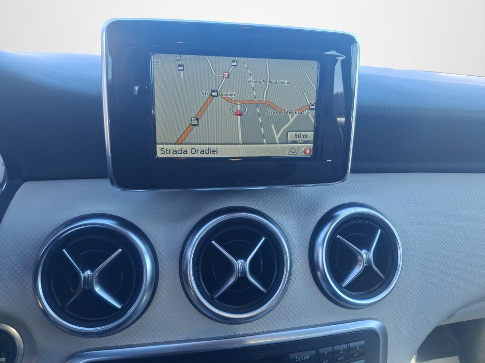 Mercedes-Benz A