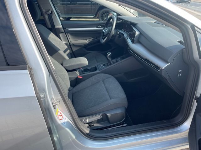 Volkswagen Golf Variant 2.0 TDI Life - Samsaru's Car Outlet