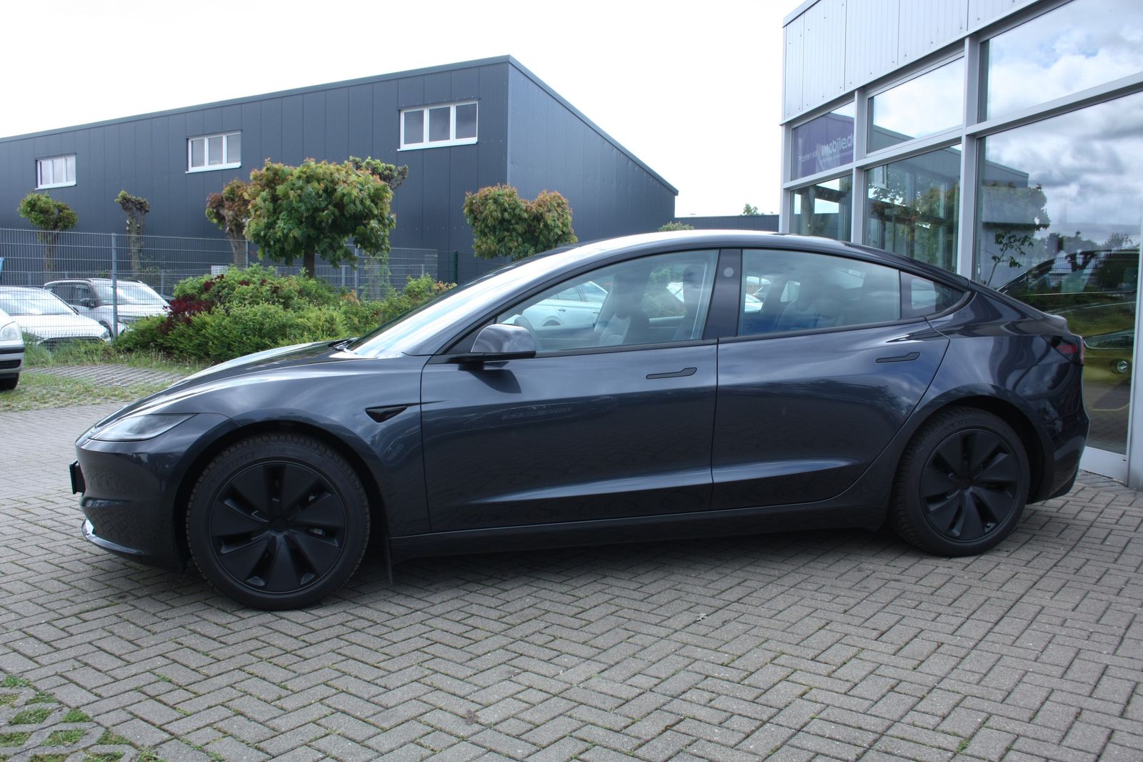 Tesla Model 3 HIGHLAND SR RWD PANORAMA 1.HAND