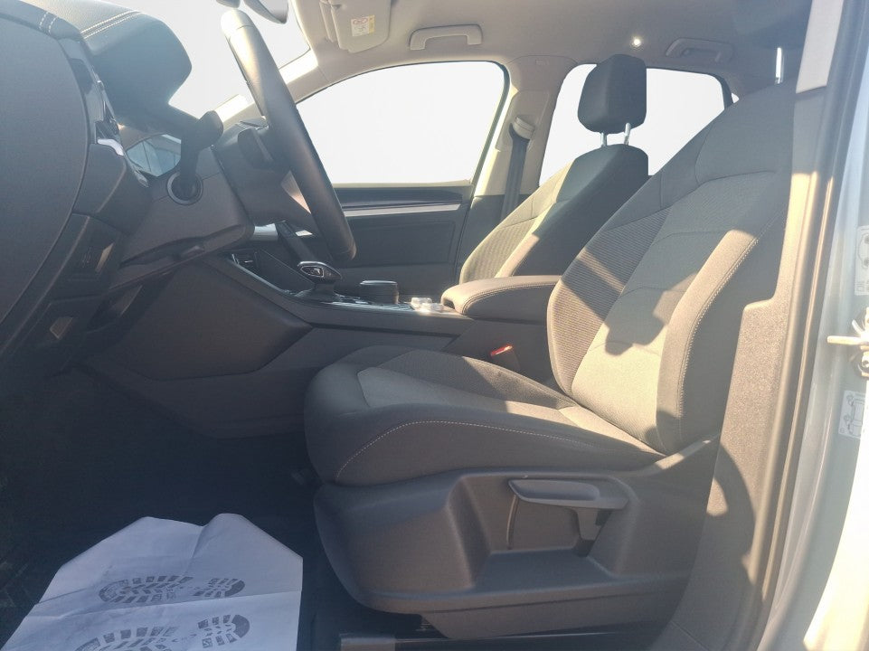 Volkswagen Touareg Garantie 12 luni / Rate / Leasing / Credit / Istoric si km certificati