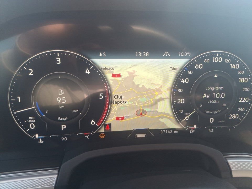Volkswagen Touareg Garantie 12 luni / Rate / Leasing / Credit / Istoric si km certificati