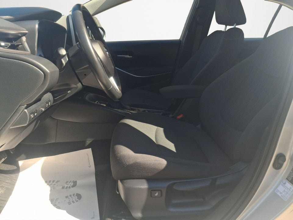 Toyota Corolla 1.8 Hybrid Dynamic HSD E-CVT