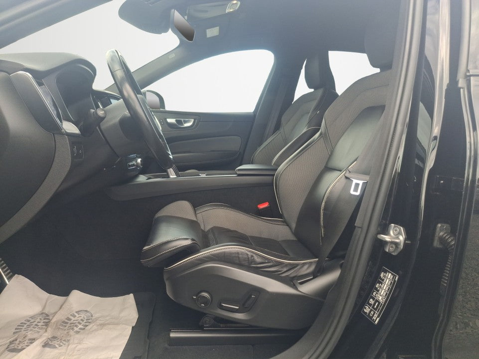 Volvo XC 60 Volvo XC60 B5 R-Design AWD Geartronic