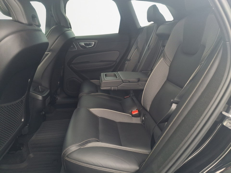 Volvo XC 60 Volvo XC60 B5 R-Design AWD Geartronic