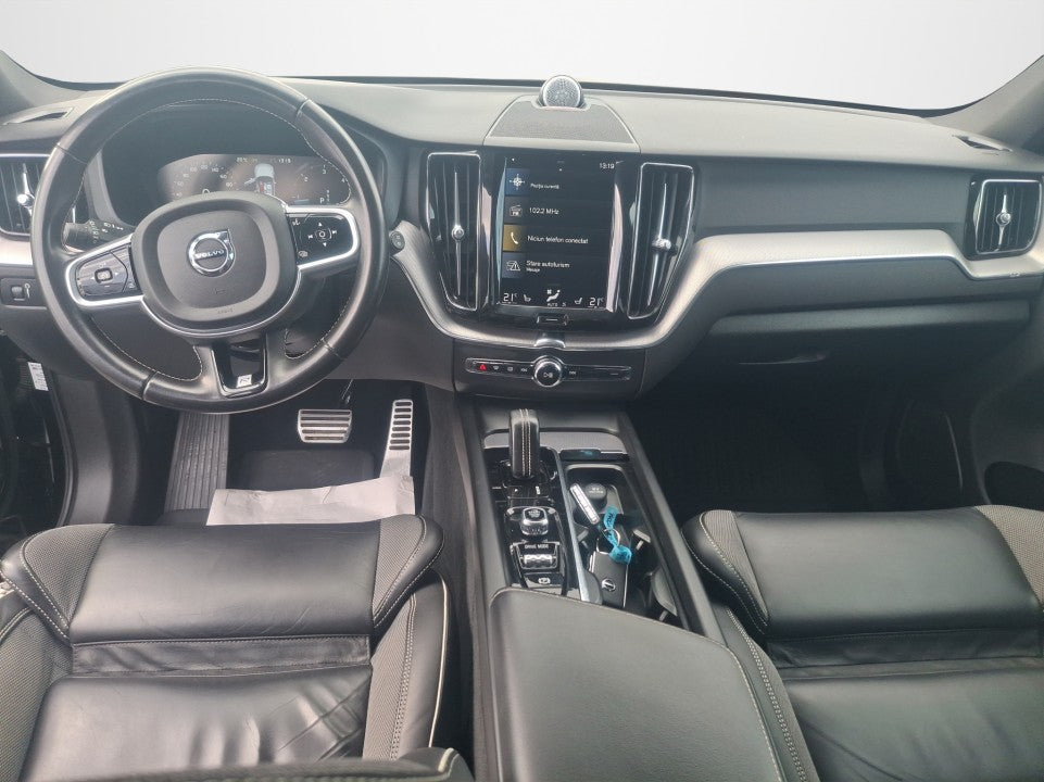 Volvo XC 60 Volvo XC60 B5 R-Design AWD Geartronic