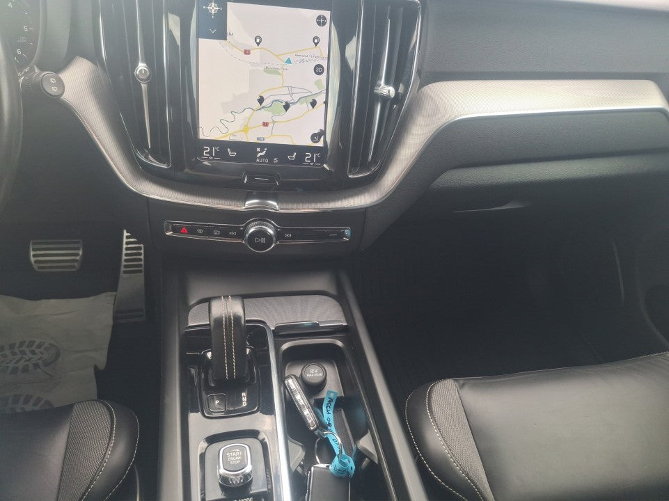 Volvo XC 60 Volvo XC60 B5 R-Design AWD Geartronic