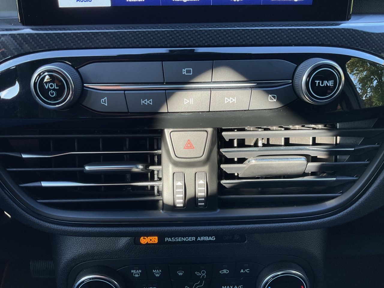 Ford Kuga ST-Line - Samsaru's Car Outlet