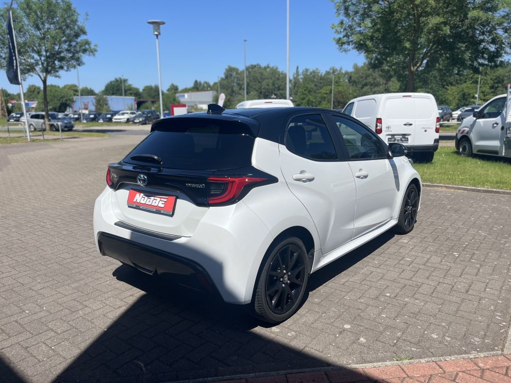 Toyota Yaris Hybrid 1.5 VVT-i Style