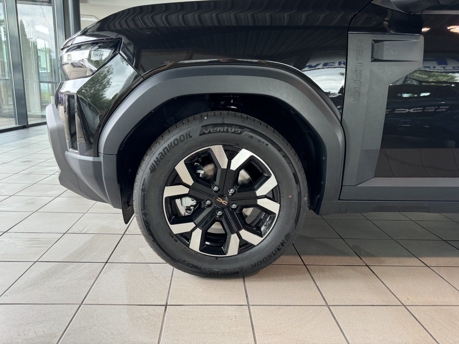 Dacia Duster NEW Hybrid 140 4x2 Extreme - Samsaru's Car Outlet