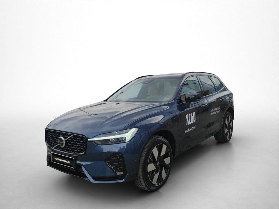 Volvo XC 60 Plus Dark PHEV 2.0 Hybrid Plug-In 398 CP Albastru - Samsaru's Car Outlet