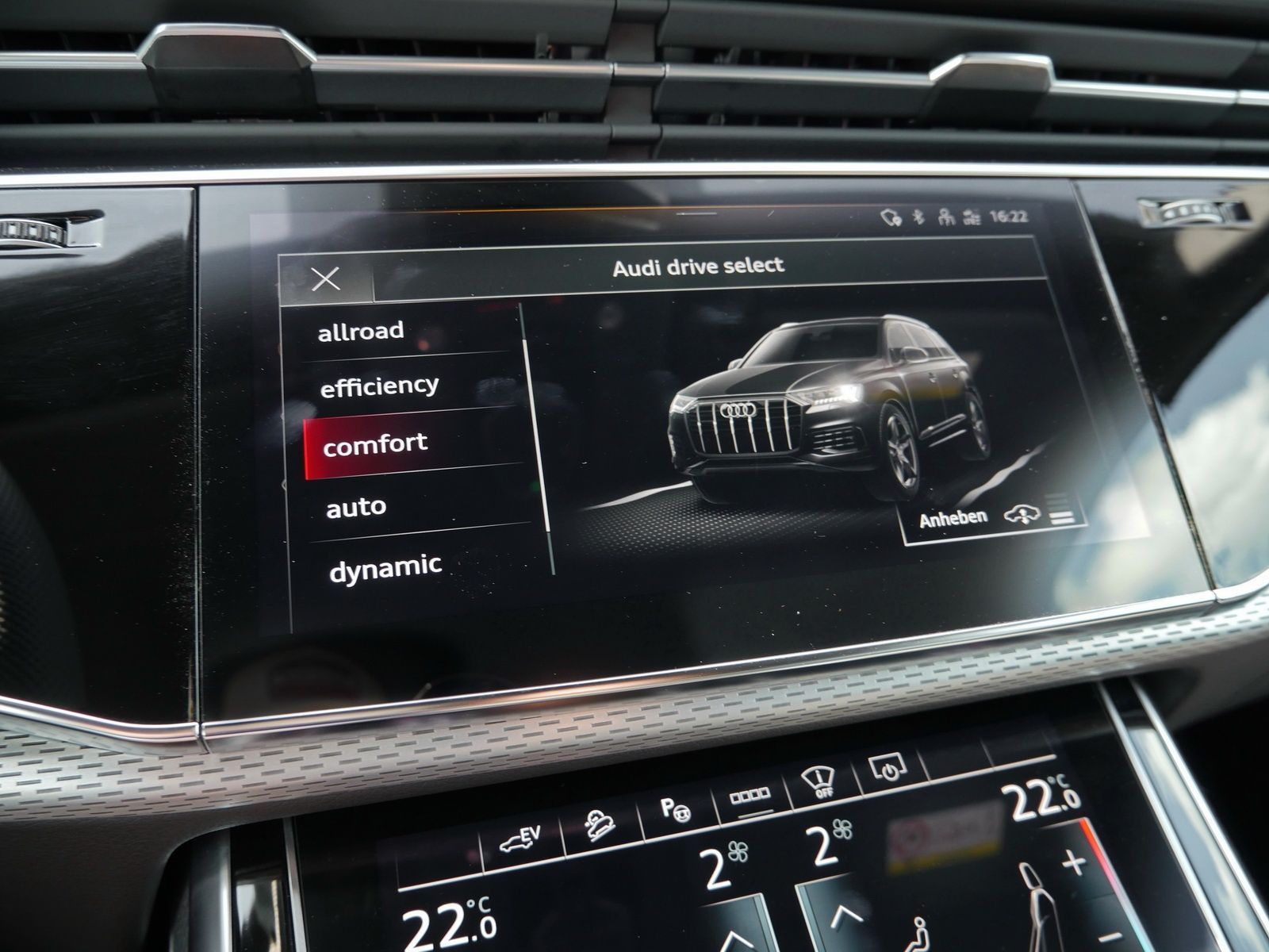 Audi Q7 55 TFSIe qu. S line Air*HuD*Panop*AHK*B&O*ACC