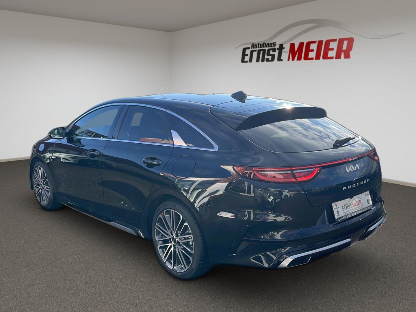 Kia ProCeed GT-Line - Samsaru's Car Outlet