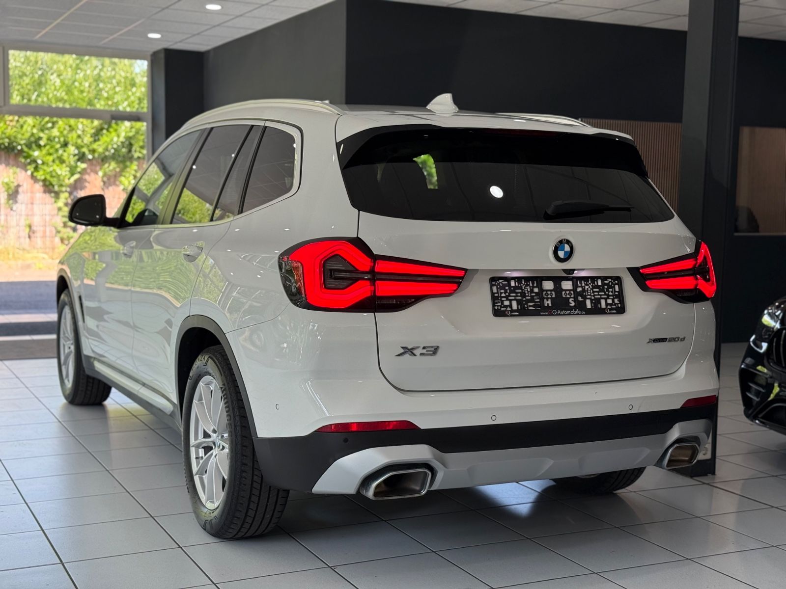 BMW X3 xDrive 20d - Samsaru's Car Outlet