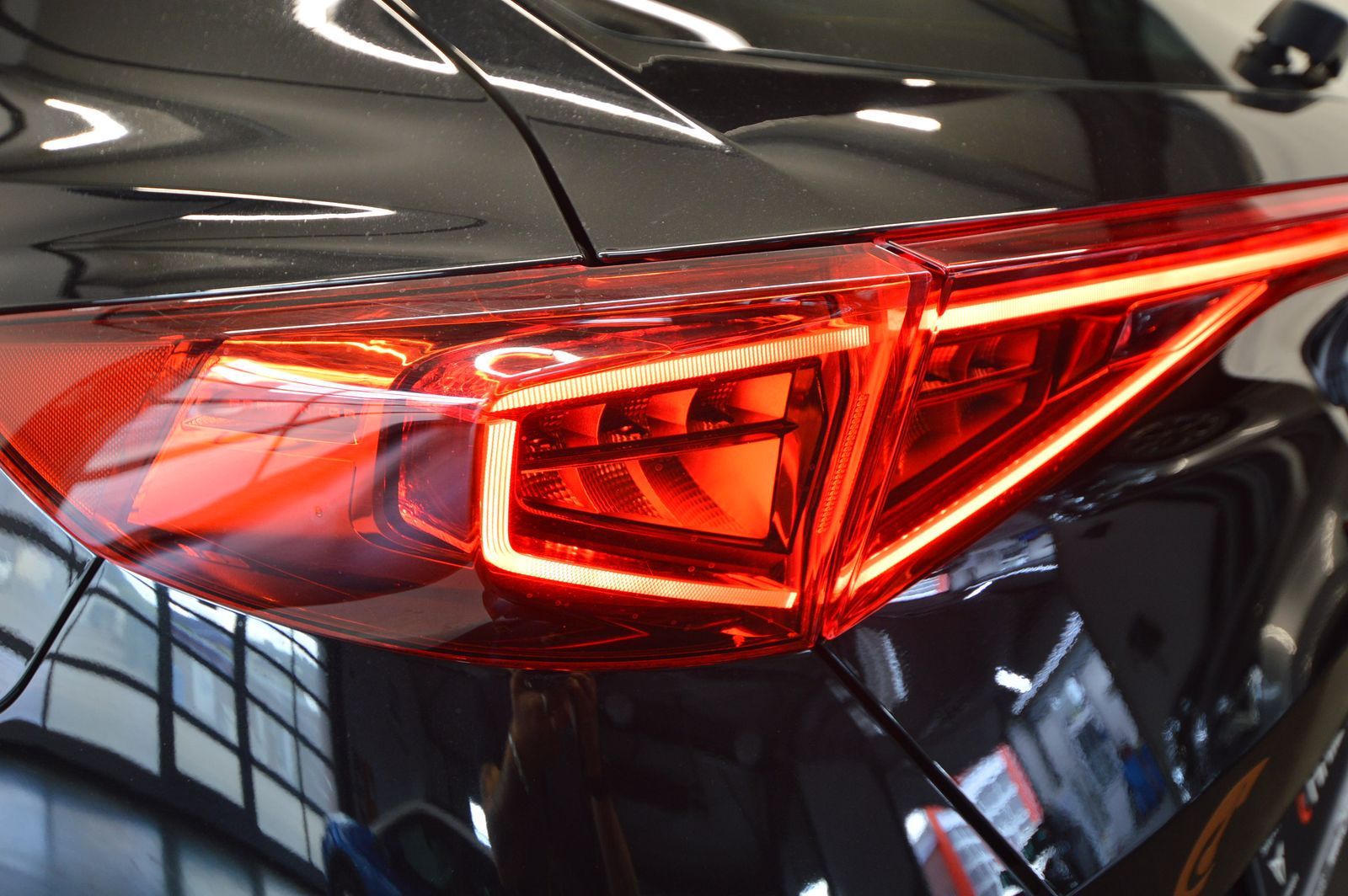 Cupra Formentor 2.0 TSI VZ5 4Drive - Samsaru's Car Outlet