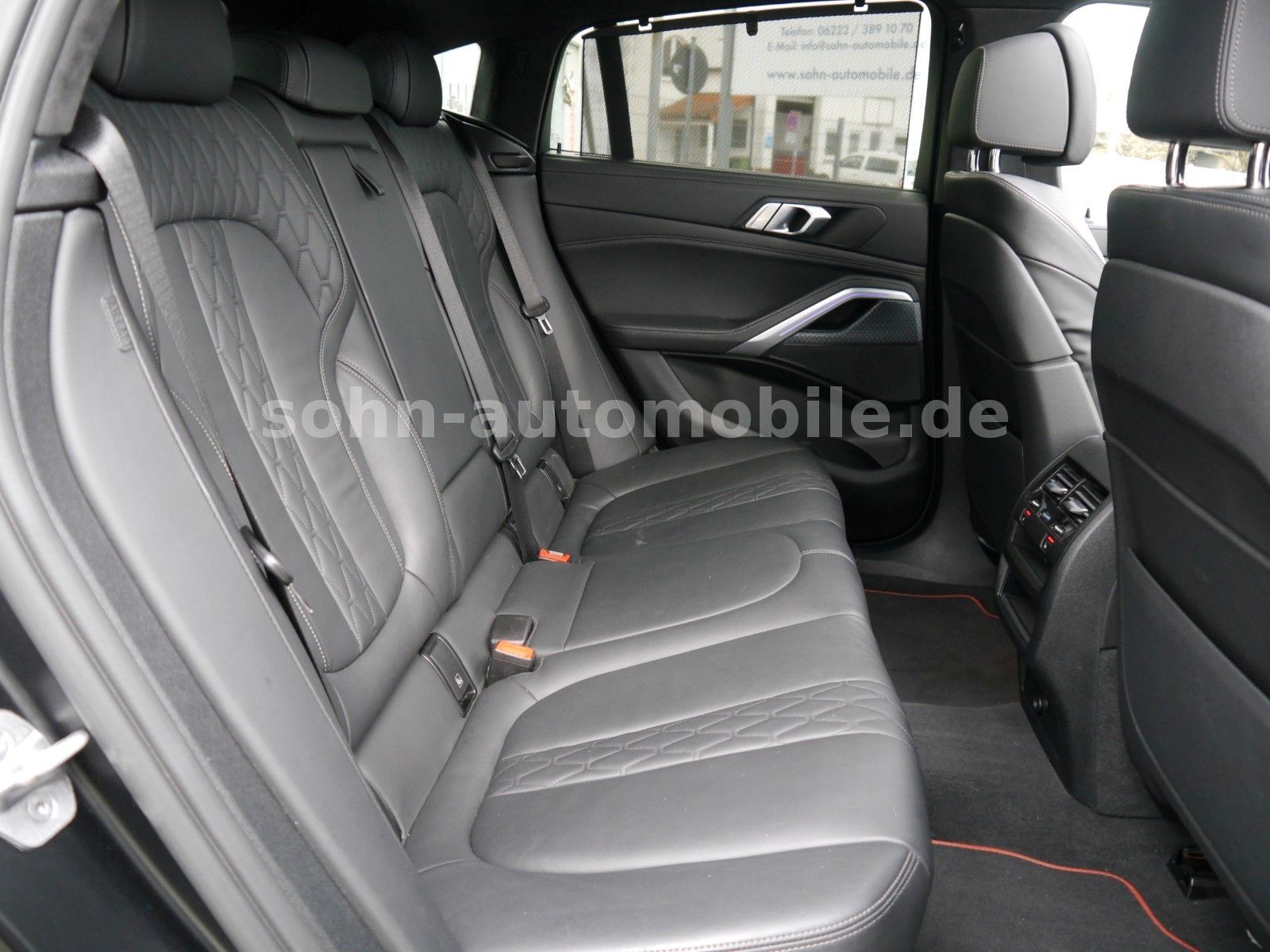 BMW X6 xDr 40d M-Sport EDITION BLACK VERMILION 2Achs