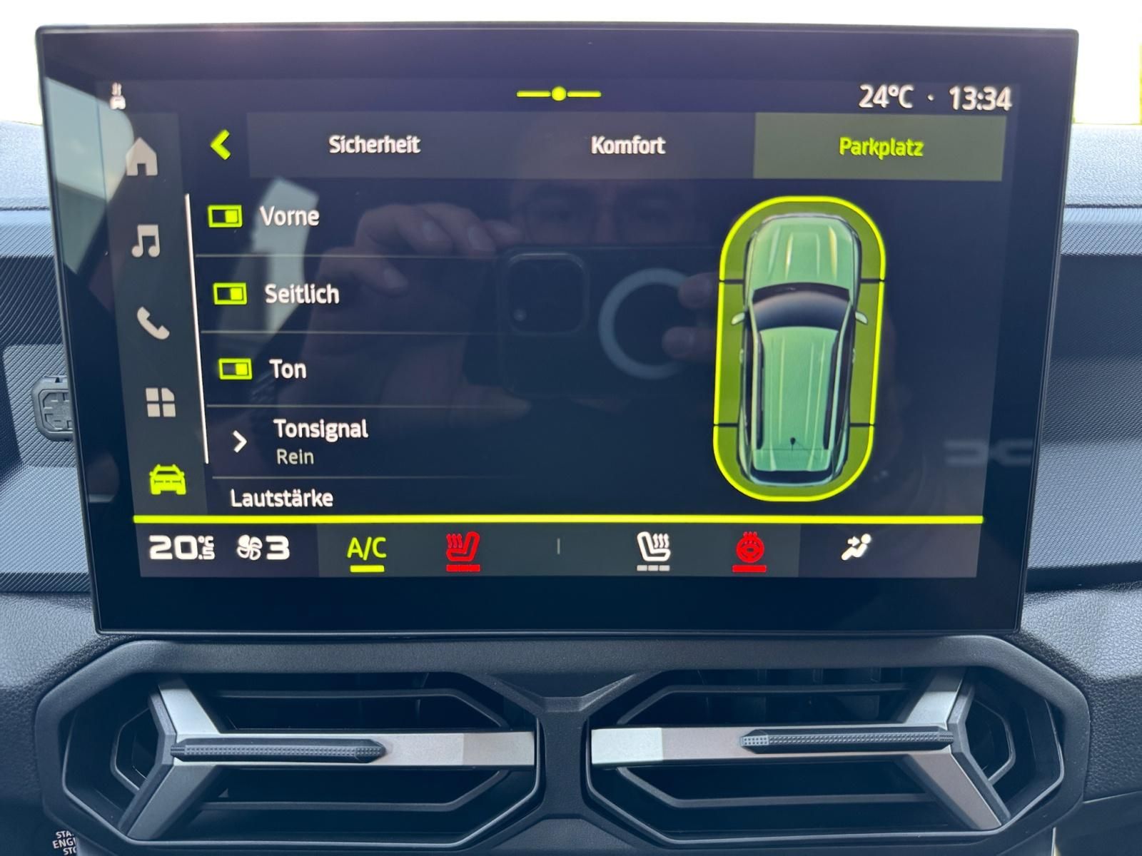 Dacia Duster Journey MO25 TCe 130 4x4 - Samsaru's Car Outlet