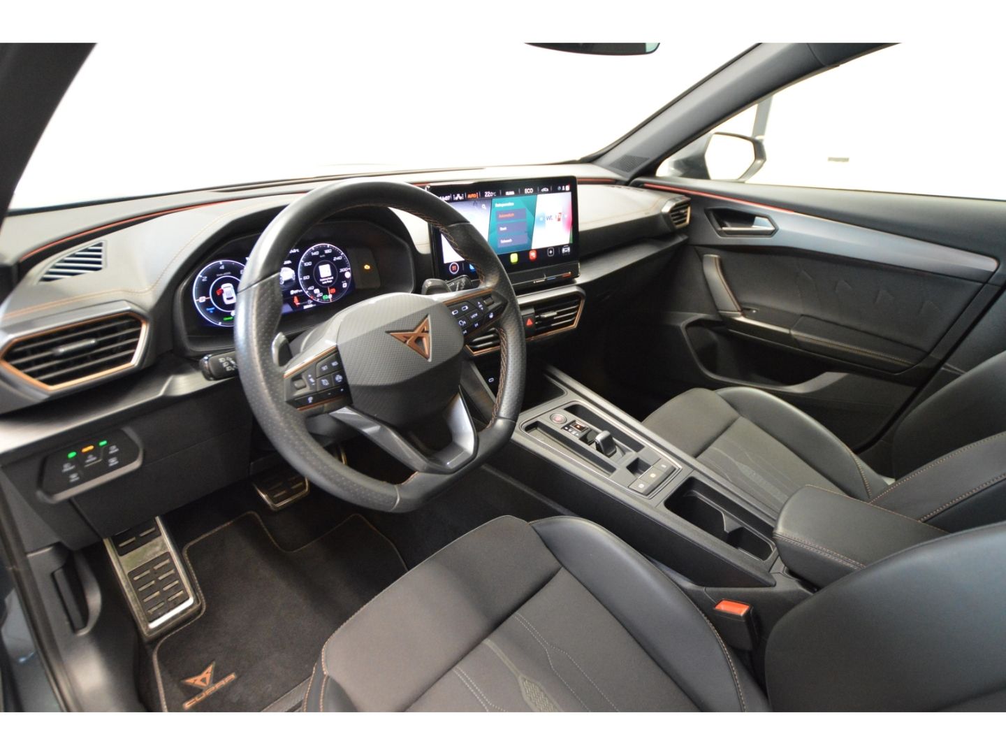 Cupra Formentor VZ e-HYBRID - Samsaru's Car Outlet