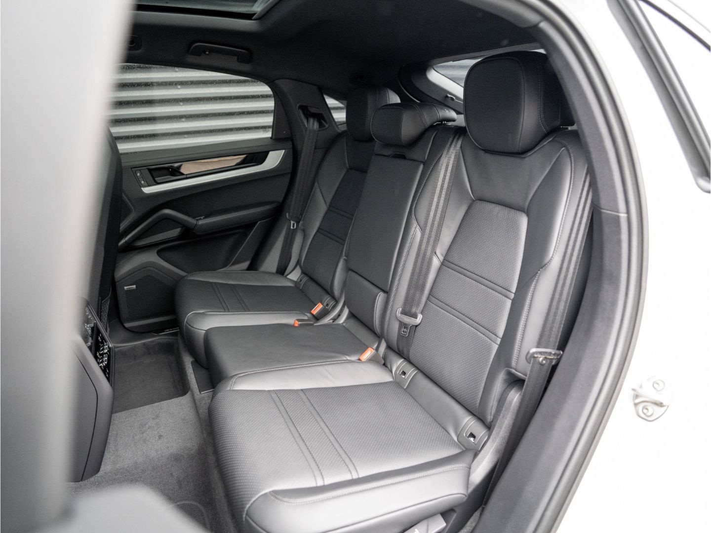 Porsche Cayenne E-Hybrid Coupe 22'', Anhängerkupplung uv