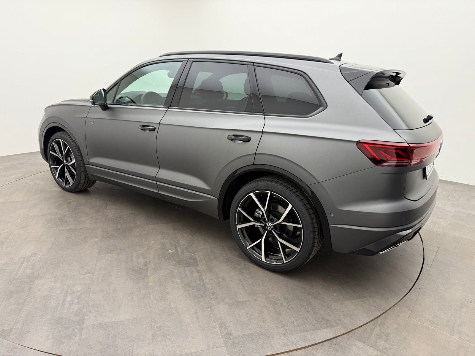 Volkswagen Touareg V6 TDI 4M R-Line BlackKomfortPano22Dyn