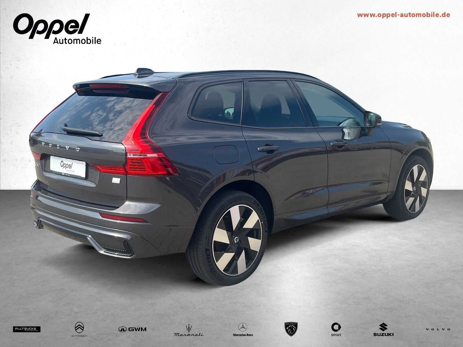 Volvo XC60 T6 Hybrid AWD Plus Dark *AHK*360°K+NAVI*