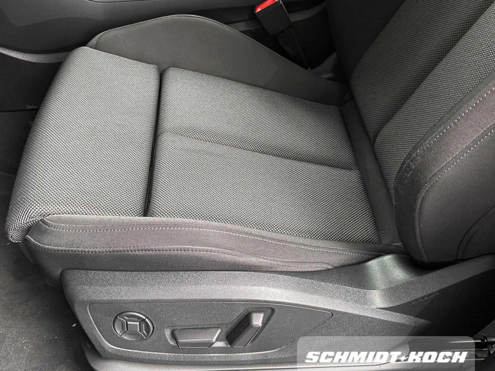 Audi Q3 quattro 45 TFSI advanced S tronic - Samsaru's Car Outlet