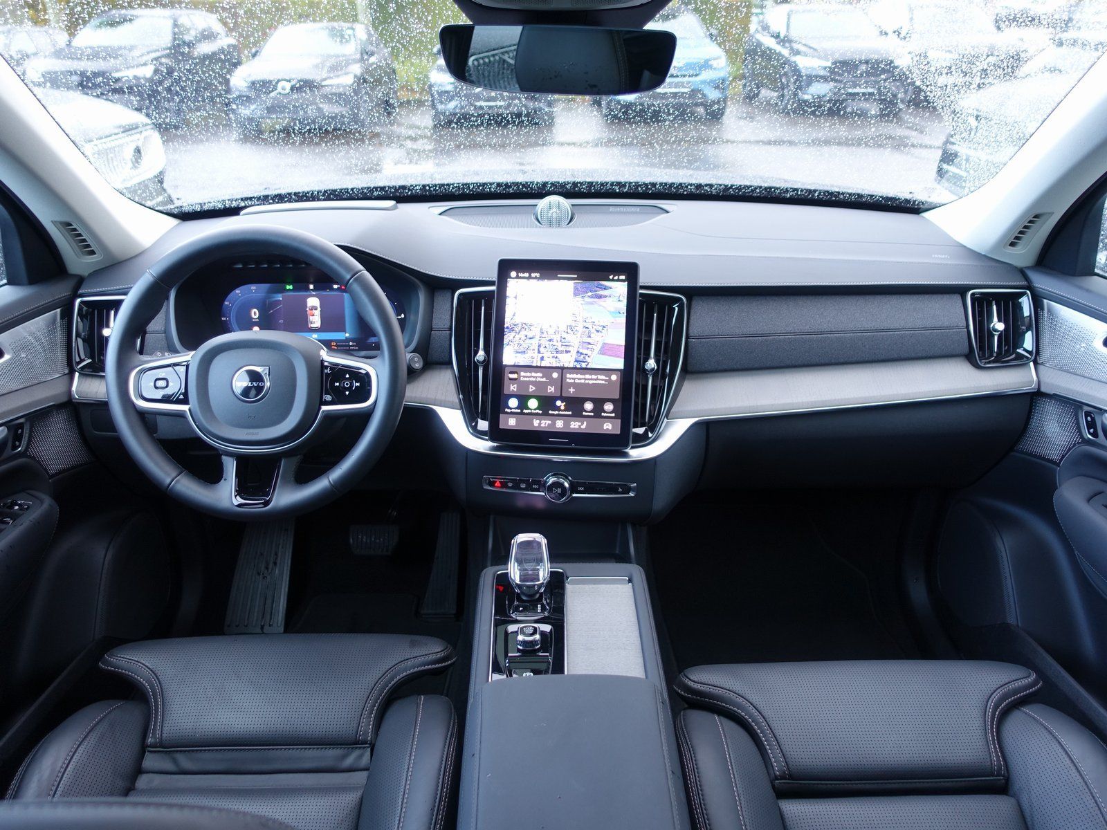 Volvo XC90 Plus Dark T8 AWD Plug-in Hybrid/B&W/Four-C